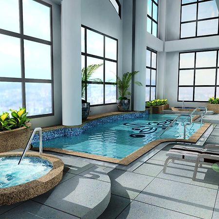 Bsa Twin Towers Aparthotel Mandaluyong Exterior photo